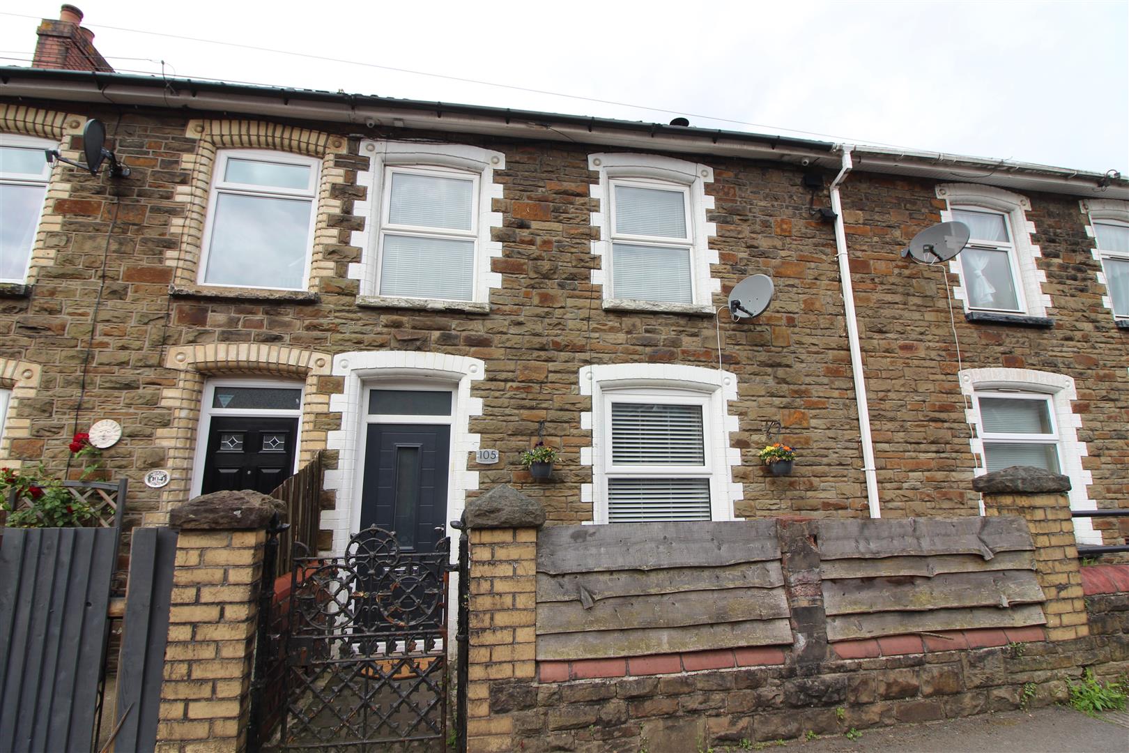 Newport Road, Cwmcarn. Wayman Schwartz